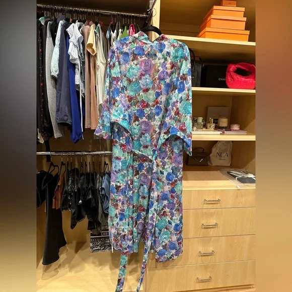 PatBO Robe - Picture 4 of 5